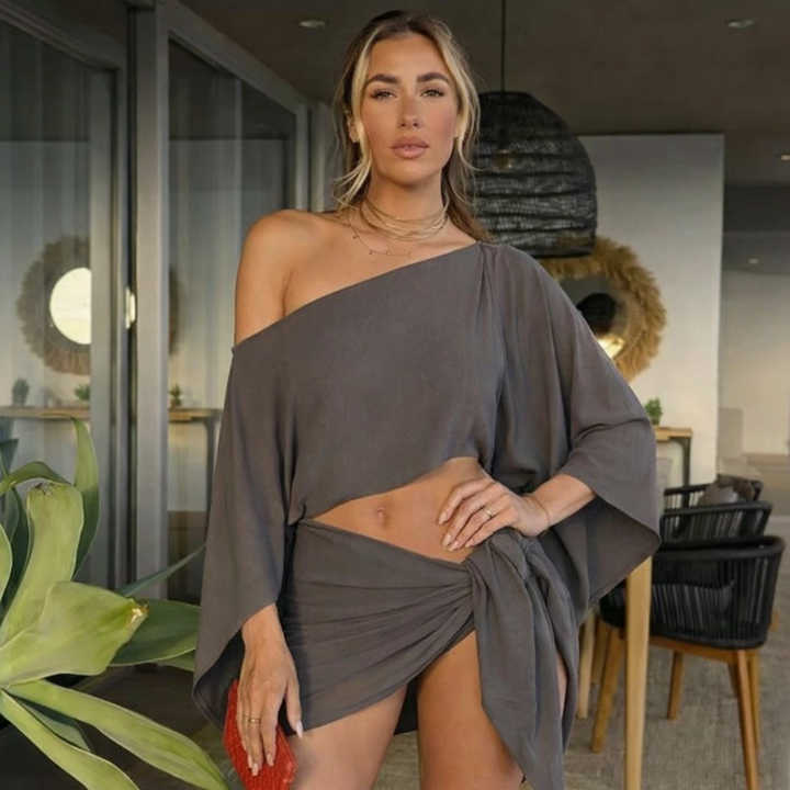 Elowyn pleated aura set for women, stylish pleated two-piece outfit for elegant day-to-night looks